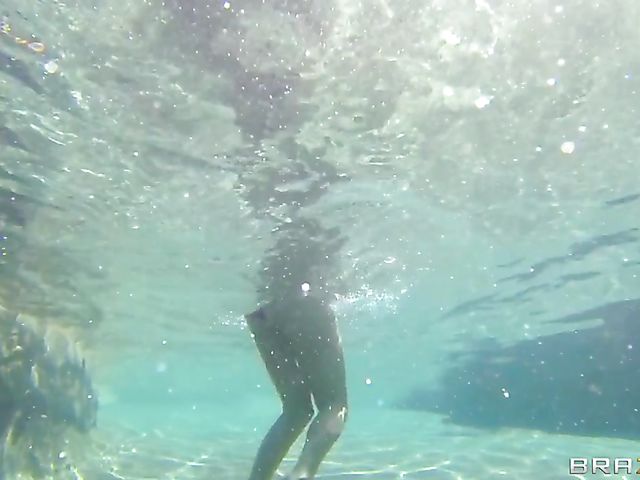 Bikini lesbians with big bosoms Blake Rose and Isis Love