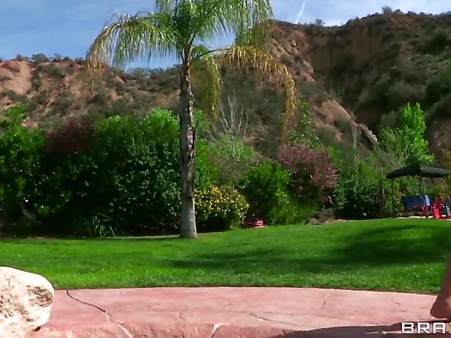 Bikini lesbians with big bosoms Blake Rose and Isis Love