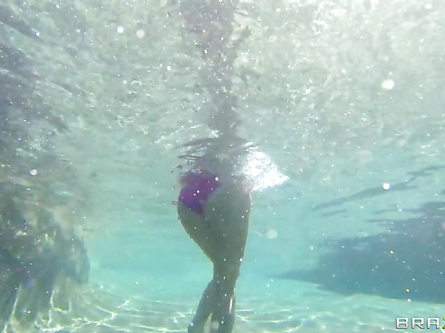 Bikini lesbians with big bosoms Blake Rose and Isis Love