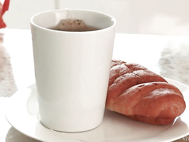 Interracial lesbian breakfast with Emma Button and Luna Corazon