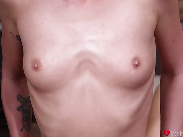 Passionate lesbian girls Emylia Argan and Nana Garnet 