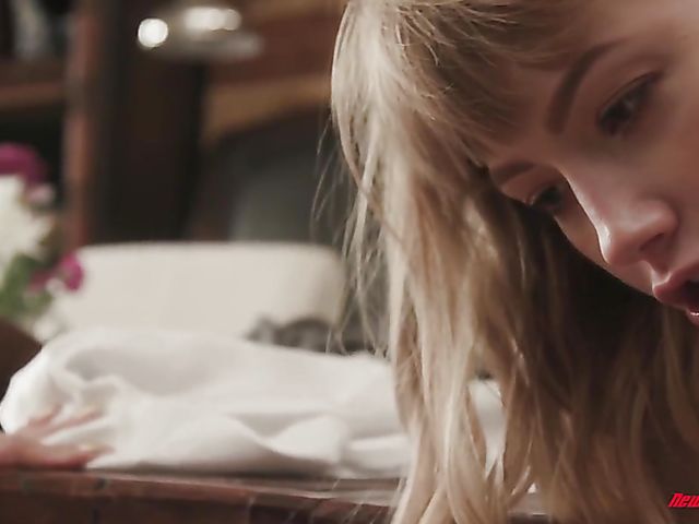 Mercedes Carrera lesbian joy with much younger Ivy Wolfe