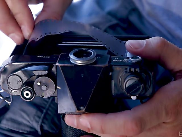 Hot sex outdoors with lovely photographer Jade Nile