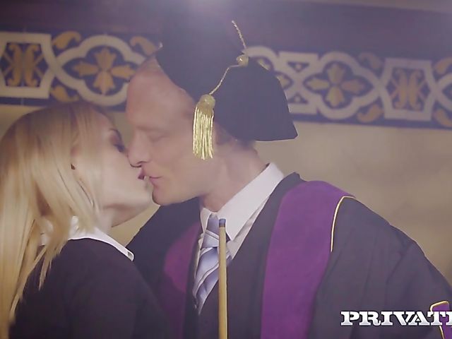 Schoolgirl Scarlett Knight gets her pink pussy plowed 