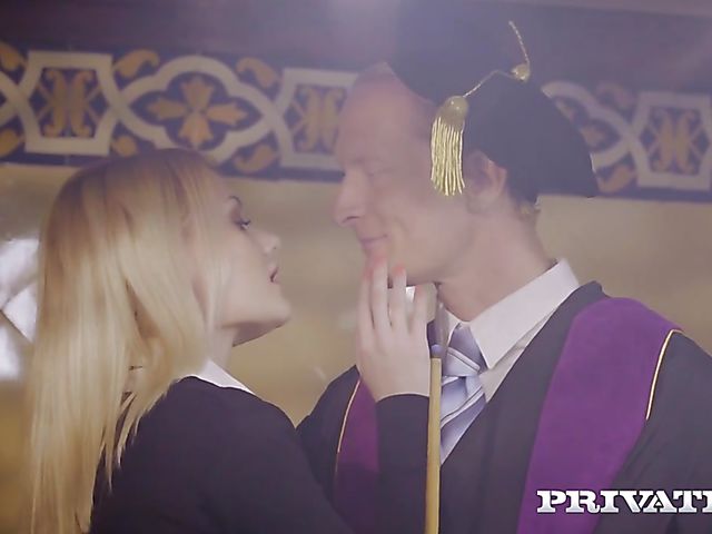 Schoolgirl Scarlett Knight gets her pink pussy plowed 