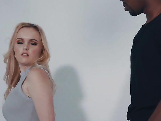 Blonde model River Fox loves photographer's black cock