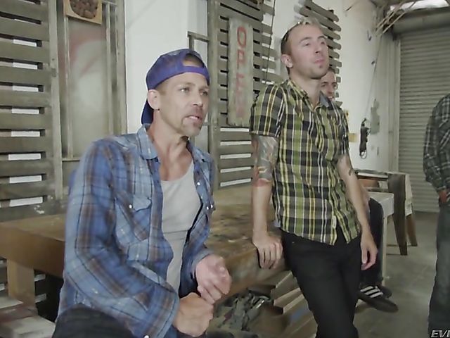 7 on 1 blow bang with cute and young Yhivi