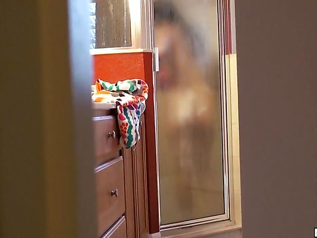 Megan Piper - Fucking his girlfriend POV after shower