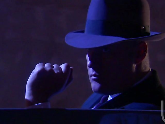 Sexy brunette Kirsten Price shows her best skills