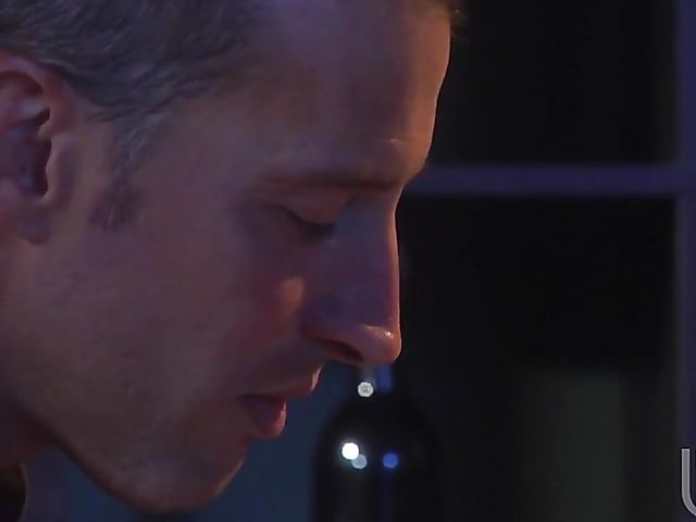 Clit licking and hardcore fucking with asian Kaylani Lei