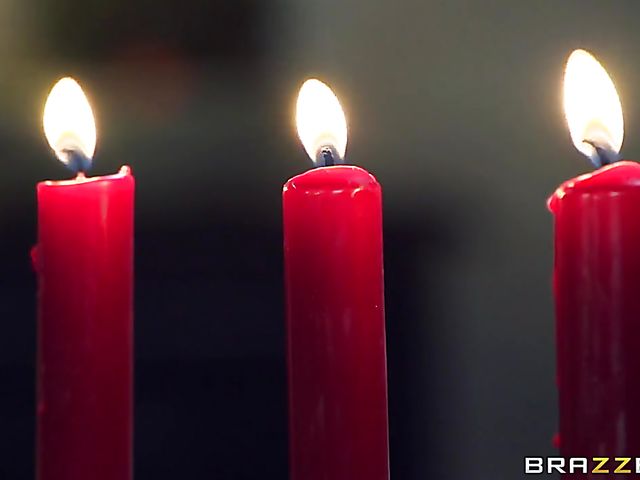 Blonde big tits widow Summer Brielle gets a fuck