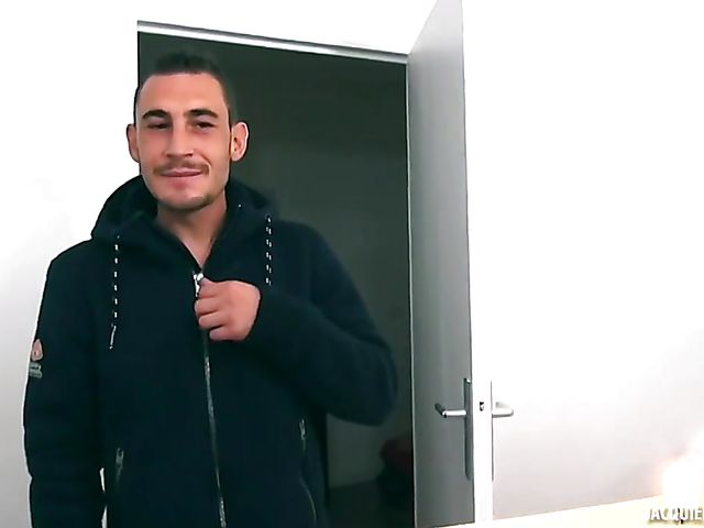 French beurette MILF Sonia shares a cock with younger Jess