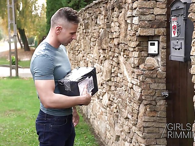 Clementine Marceau - Juicy girl rimming and getting analized