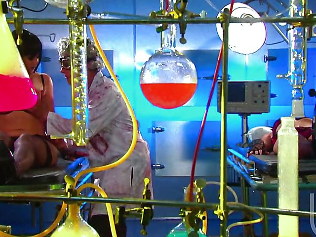 Sarah Vandella and Shawna Lenee threesome with a dirty scientist