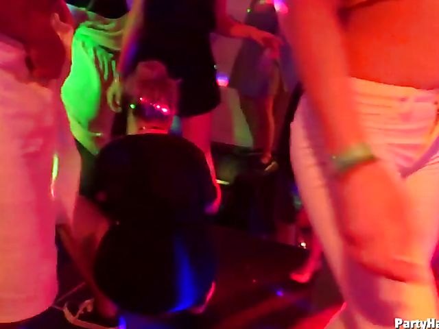 Non-stop night club orgy with nasty babes