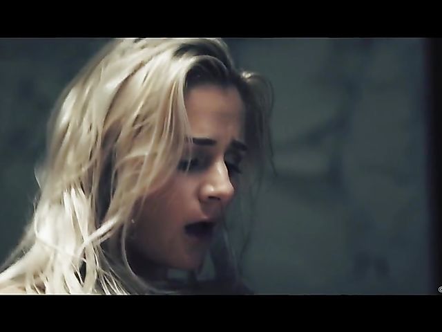 Massage sex with wet and hot Katy Sky