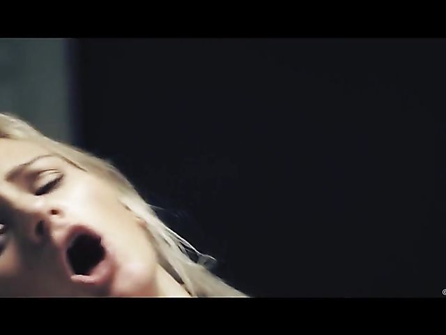 Massage sex with wet and hot Katy Sky