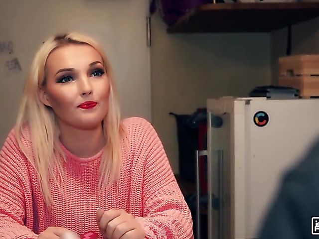 Toilet fuck with shaved blonde Lovita Fate 