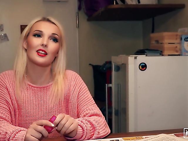 Toilet fuck with shaved blonde Lovita Fate 