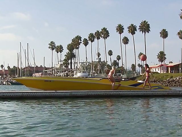 Chanel Preston and Asa Akira threesome with a lucky stud