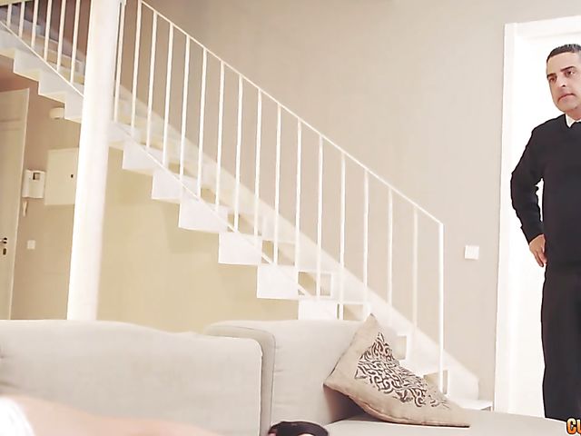 Creamy fuck with Spanish babe Zoe Doll