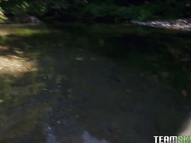 Outdoor POV bang by the river with teen Riley Star
