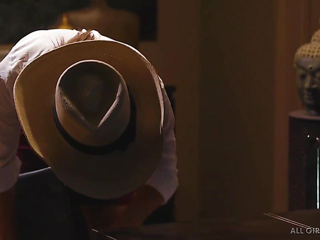 Abella Danger lesbian massage with Haley Reed