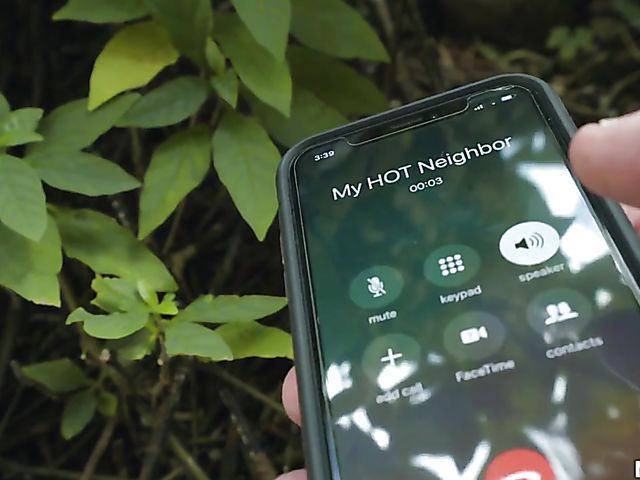 Petite latina Venus Valkyrie gets nailed by her neighbor