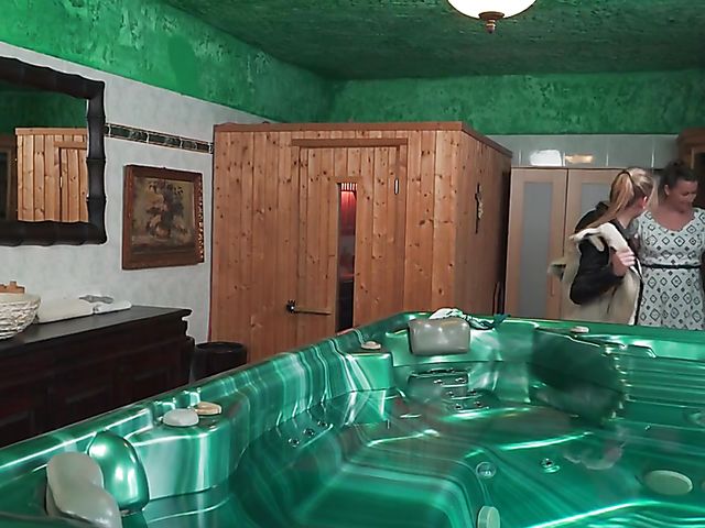 Old and young lesbian sauna with Eva Jayne