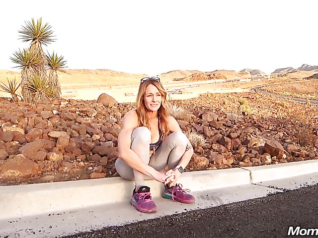 MILF outdoor strip and fuck in the desert