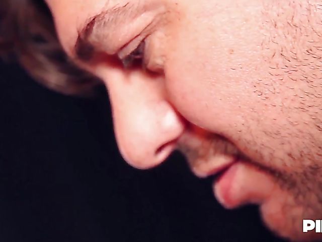 Big tits wife Roberta Gemma gets shared