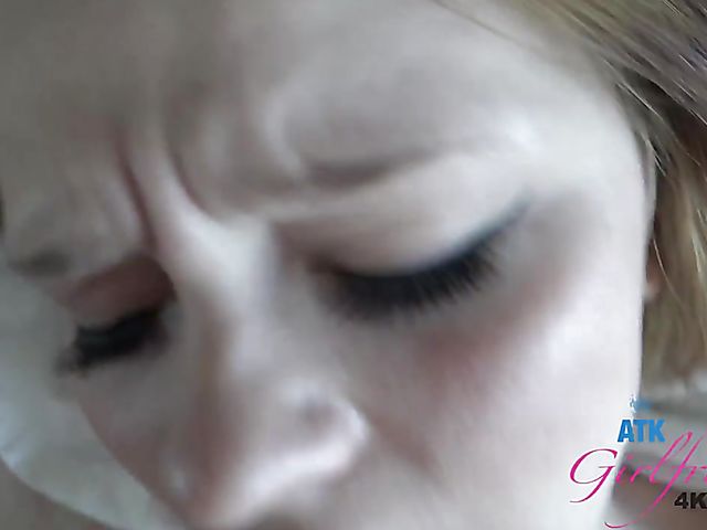 Lucy Valentine - Girlfriend creampie in the hotel room