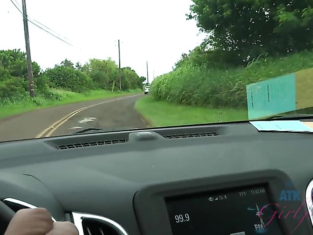 Car POV with wet girlfriend Hime Marie 