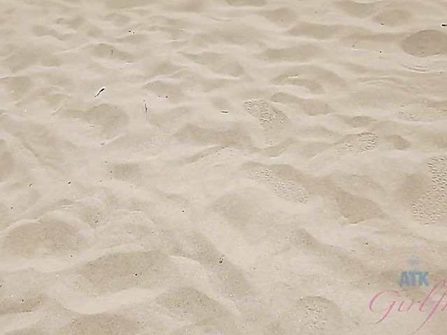 Gia Paige - GF POV banging after the beach 