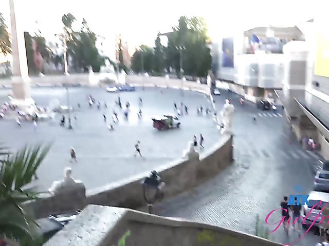 Lily Adams - Masked girlfriend handjob