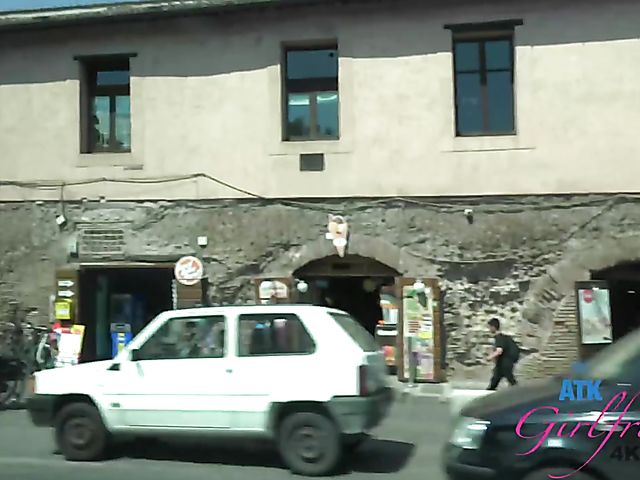 Lily Adams - Masked girlfriend handjob