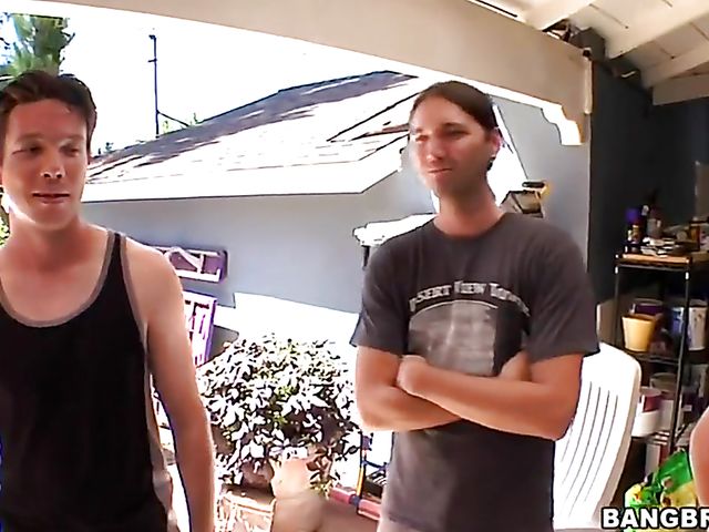 3 on 3 group sex with Yasmine Gold, Vanessa Leon and Dahlia Sin