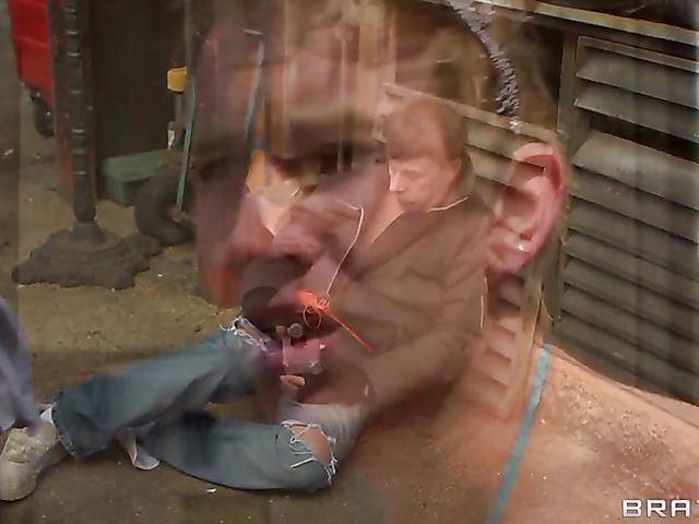 Sandra Romain anal with Danny D in the morning after party