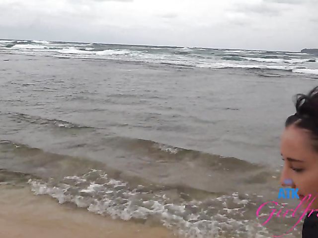 Jade Amber - Naughty girlfriend anal pounded