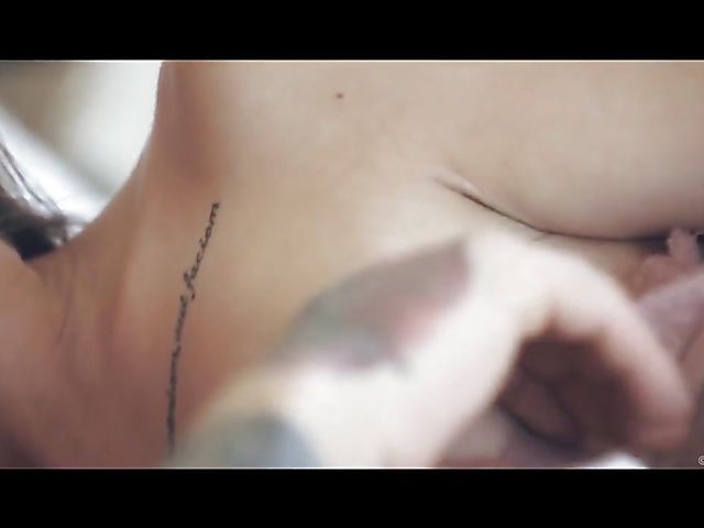 Sandra Wellness gets cum on belly in the morning