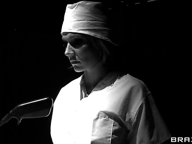 Gangbang DP with big titty woman Nikki Sexx