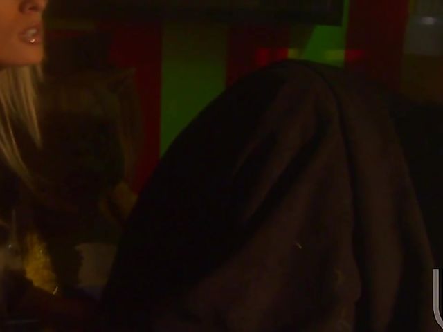 Kinky lesbian blondes Lexi Lamour and Sammie Rhodes play with dolls