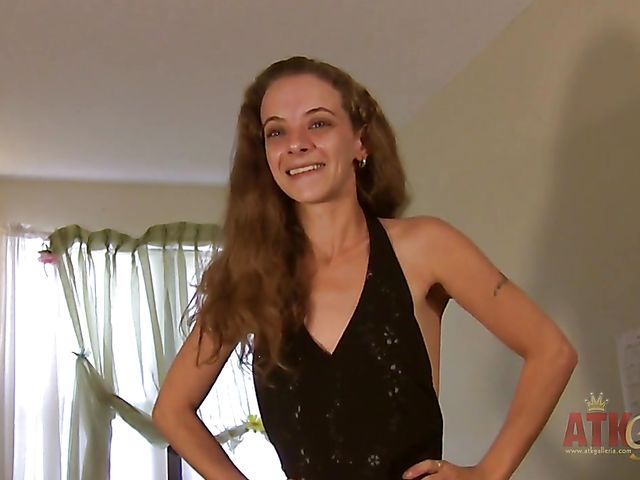 Isabella getting interviewed and spreading ass