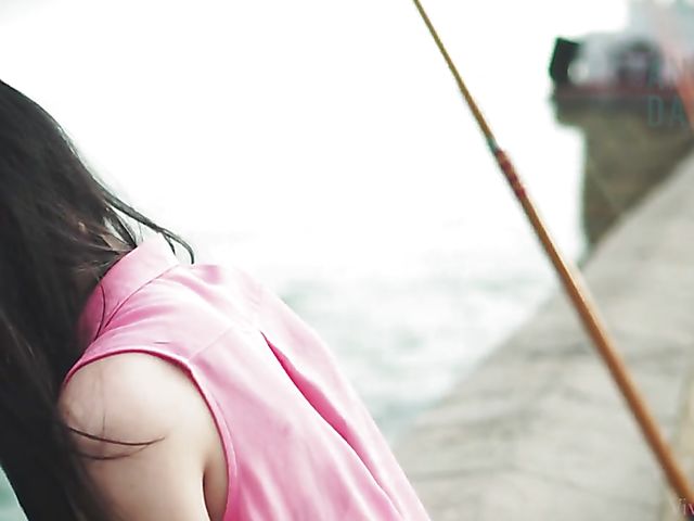 Anie Darling & Arya - Lesbians kissing and licking