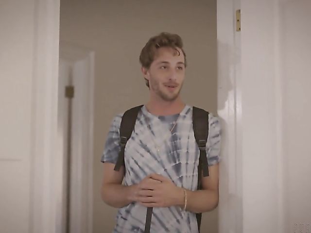 Threesome with nerdy teen Carolina Sweets