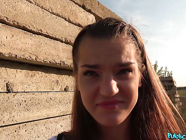 Public agent bangs young Nana Garnet outdoors