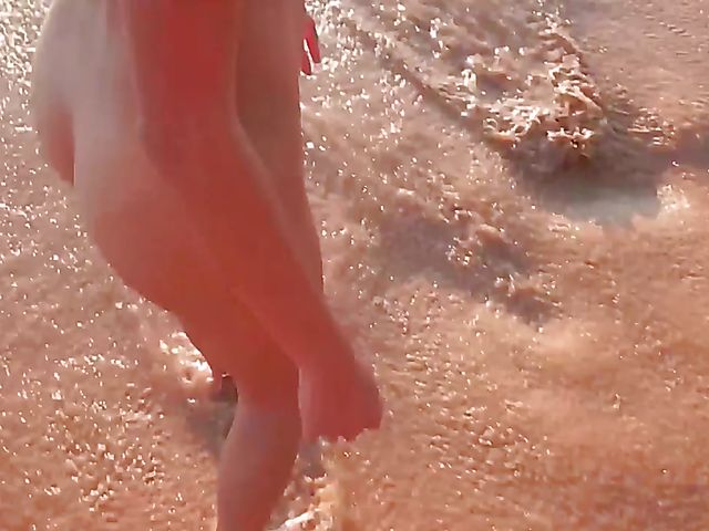 His lovely asian GF Vina Sky is a nudist