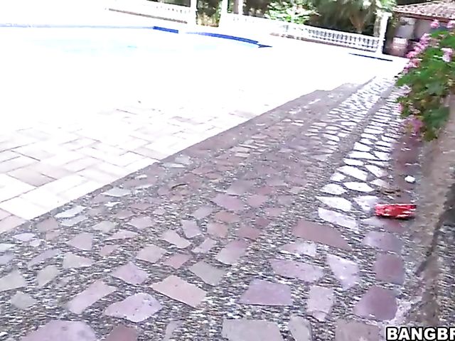 Big tits Colombian babes Juliana Sofia and Charlie Mac go wild