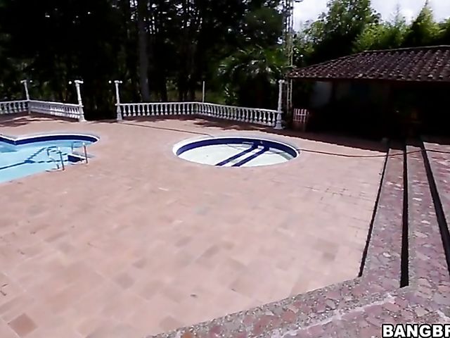 Big tits Colombian babes Juliana Sofia and Charlie Mac go wild