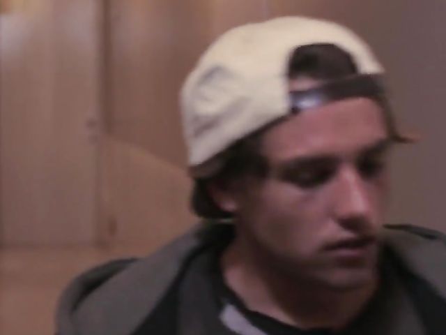 Beautiful MILF Jessica Drake fucks a boy on Christmas